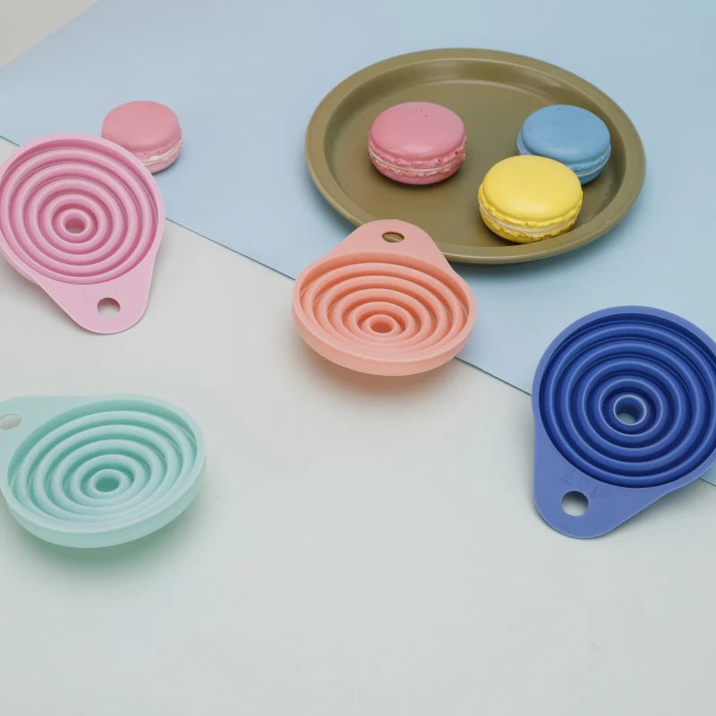 Kitchen Foldable Silicone Funnel