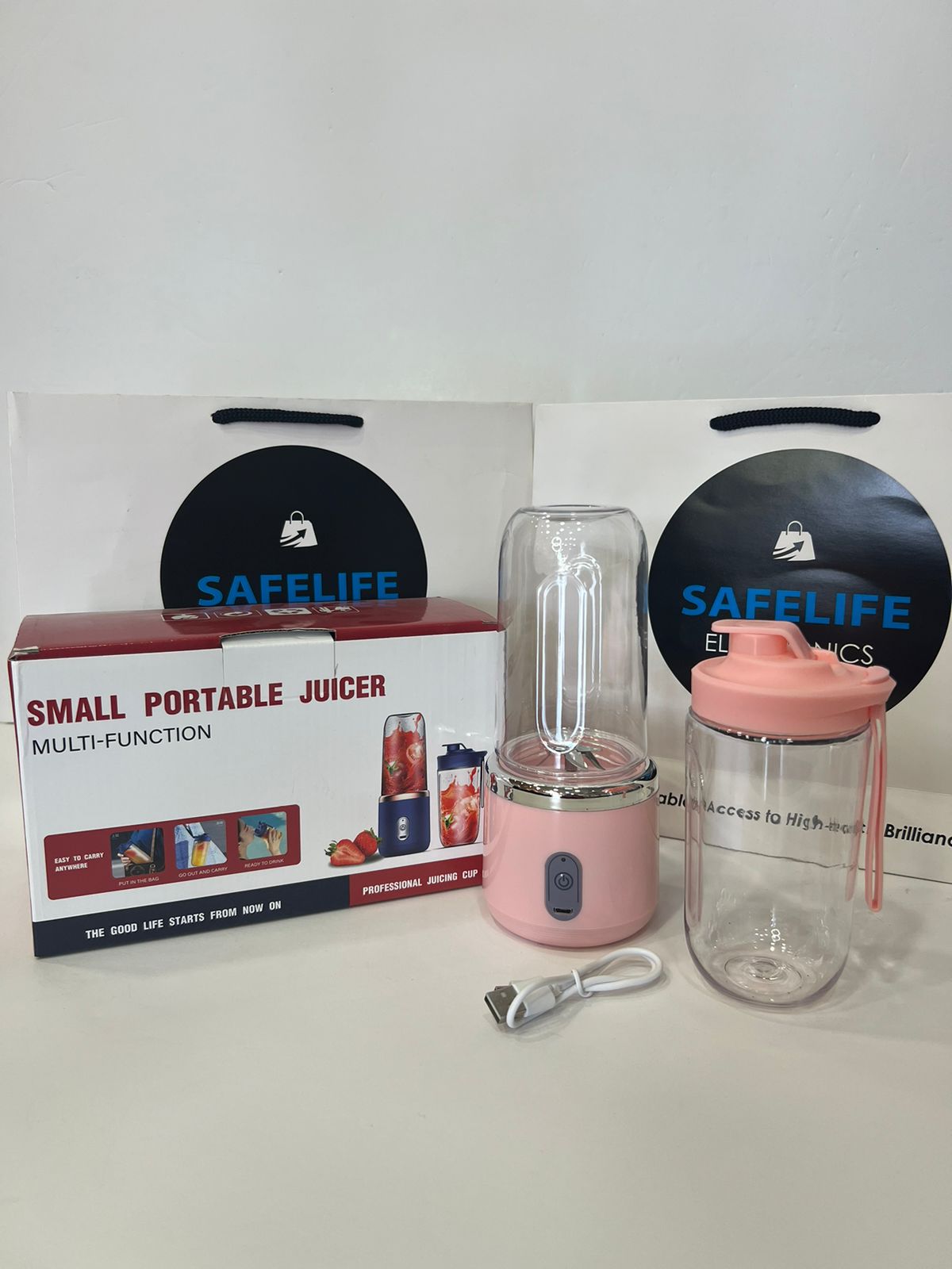 Portable Juicer, 2 cups